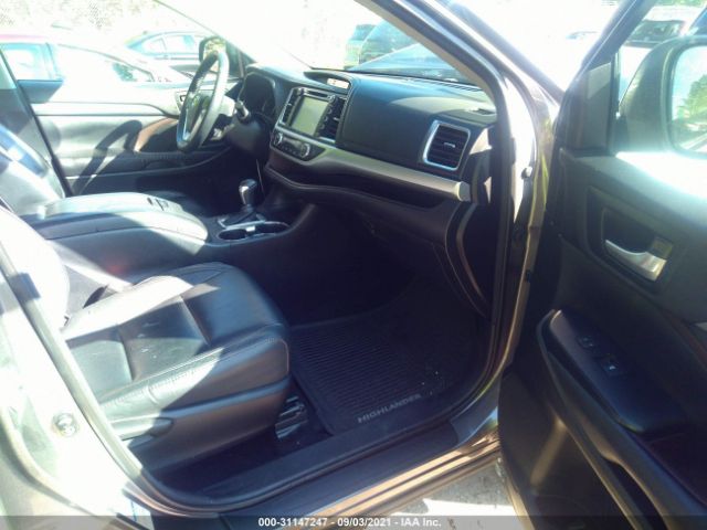 Photo 4 VIN: 5TDJKRFH2GS268829 - TOYOTA HIGHLANDER 