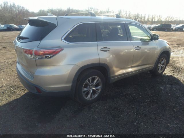 Photo 3 VIN: 5TDJKRFH3FS130831 - TOYOTA HIGHLANDER 