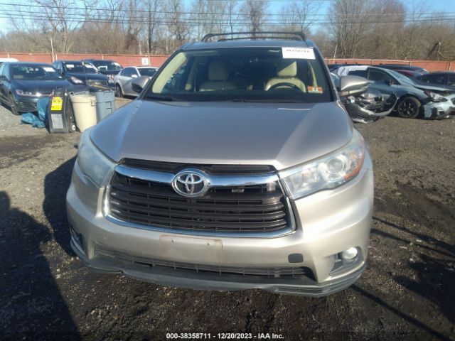 Photo 5 VIN: 5TDJKRFH3FS130831 - TOYOTA HIGHLANDER 