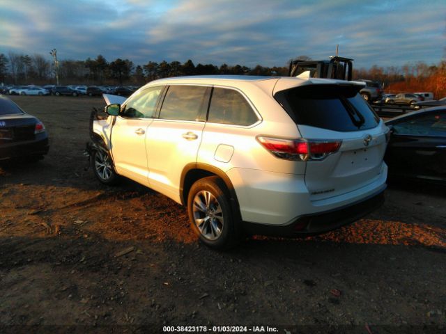 Photo 2 VIN: 5TDJKRFH3FS159729 - TOYOTA HIGHLANDER 