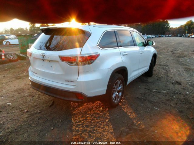 Photo 3 VIN: 5TDJKRFH3FS159729 - TOYOTA HIGHLANDER 