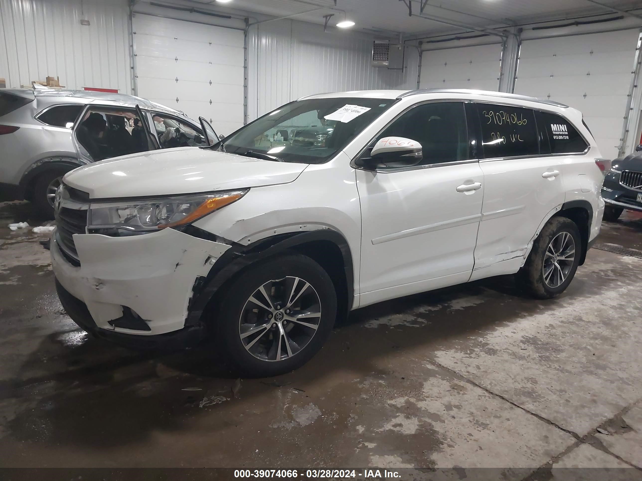 Photo 1 VIN: 5TDJKRFH3GS290662 - TOYOTA HIGHLANDER 