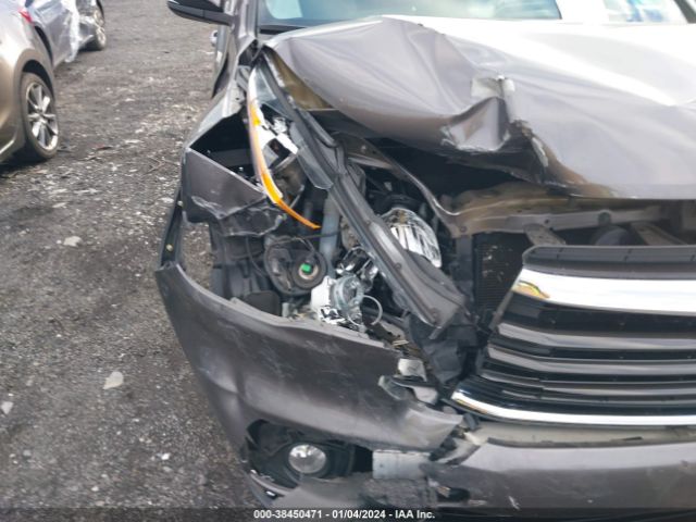 Photo 5 VIN: 5TDJKRFH4ES049495 - TOYOTA HIGHLANDER 