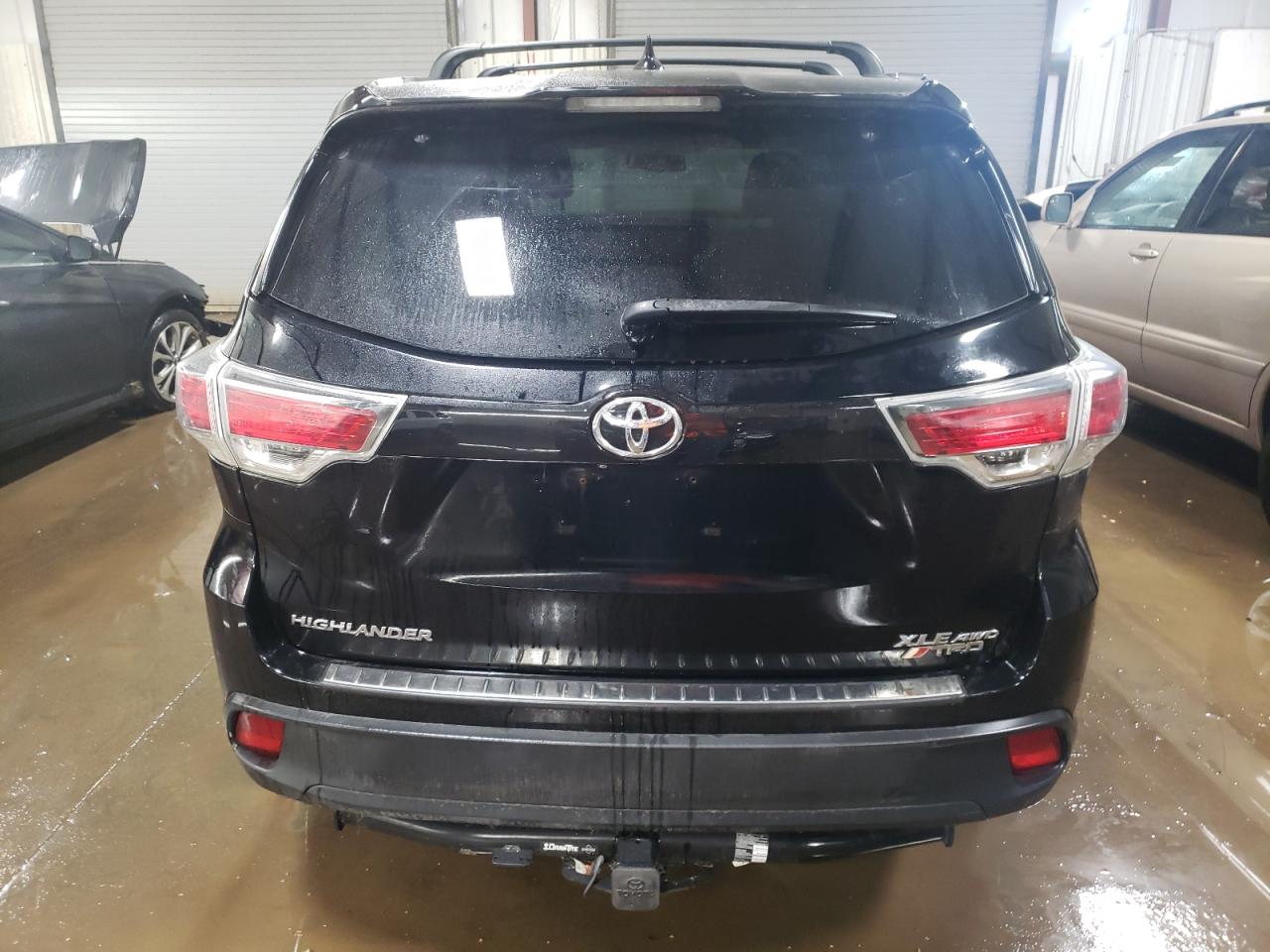 Photo 5 VIN: 5TDJKRFH4ES059704 - TOYOTA HIGHLANDER 