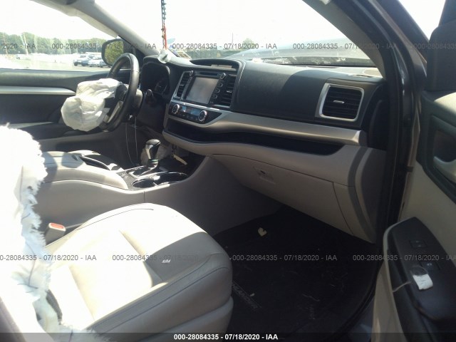 Photo 4 VIN: 5TDJKRFH4FS192500 - TOYOTA HIGHLANDER 