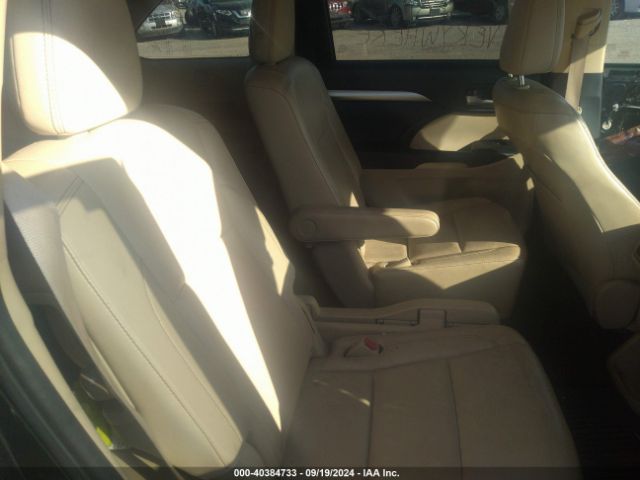 Photo 7 VIN: 5TDJKRFH4FS204032 - TOYOTA HIGHLANDER 