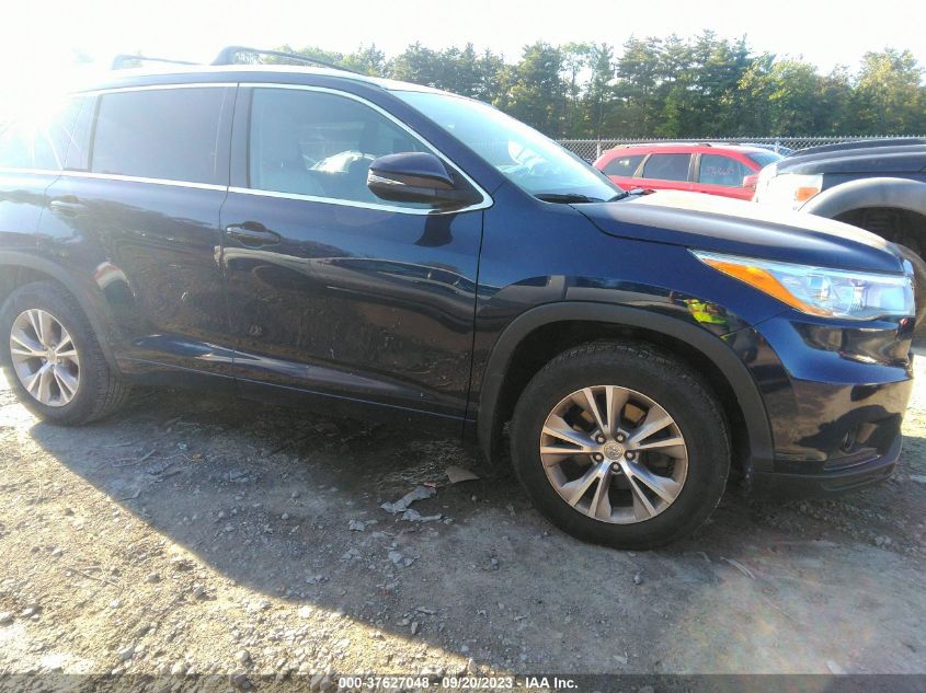 Photo 12 VIN: 5TDJKRFH4FS213491 - TOYOTA HIGHLANDER 