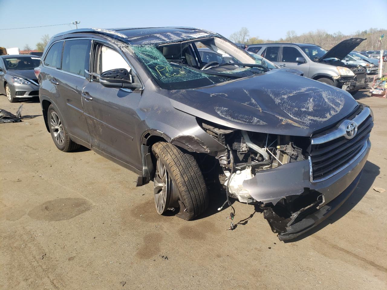 Photo 3 VIN: 5TDJKRFH4GS281369 - TOYOTA HIGHLANDER 