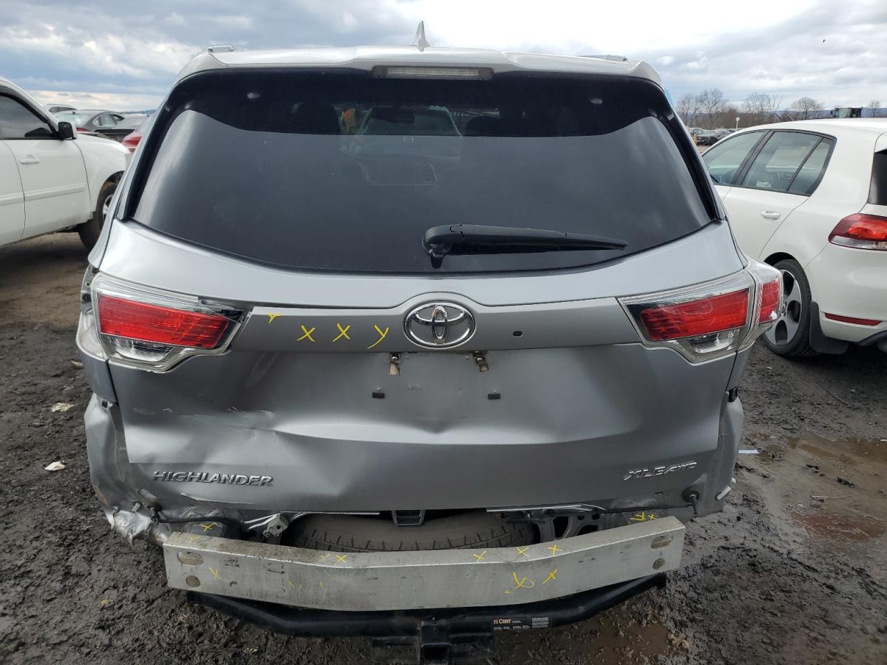 Photo 5 VIN: 5TDJKRFH4GS317979 - TOYOTA HIGHLANDER 