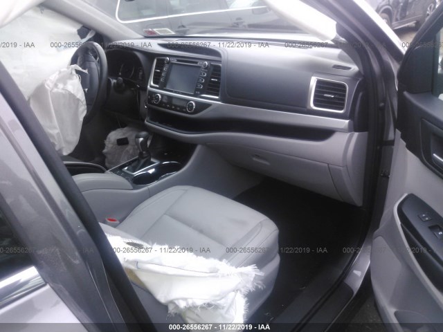 Photo 4 VIN: 5TDJKRFH4GS349668 - TOYOTA HIGHLANDER 