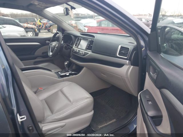 Photo 4 VIN: 5TDJKRFH4GS502548 - TOYOTA HIGHLANDER 