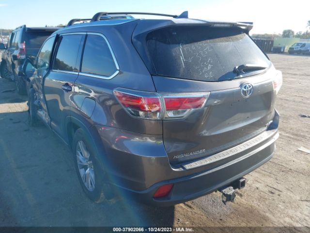 Photo 2 VIN: 5TDJKRFH5FS223852 - TOYOTA HIGHLANDER 