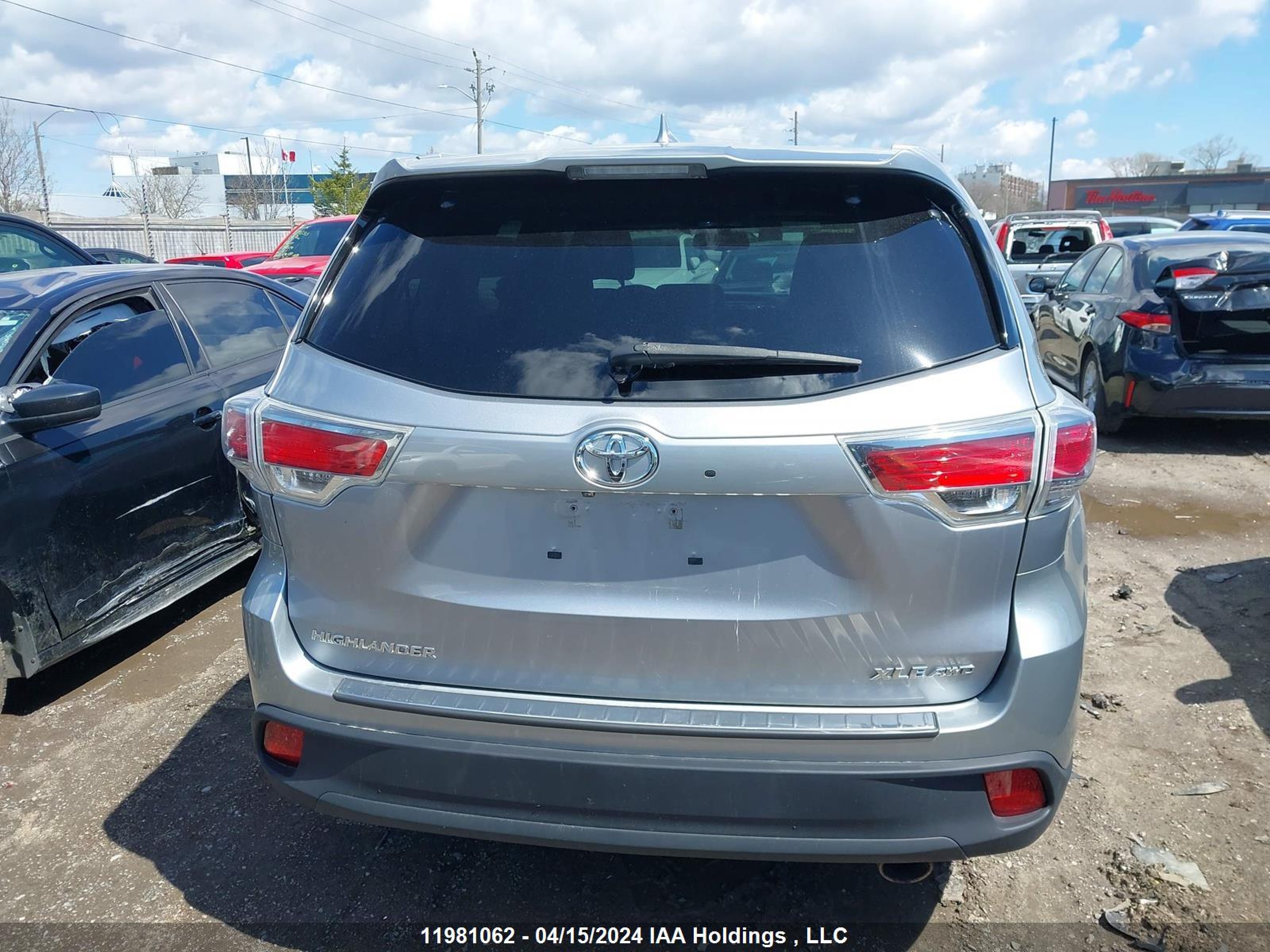 Photo 15 VIN: 5TDJKRFH5GS341188 - TOYOTA HIGHLANDER 