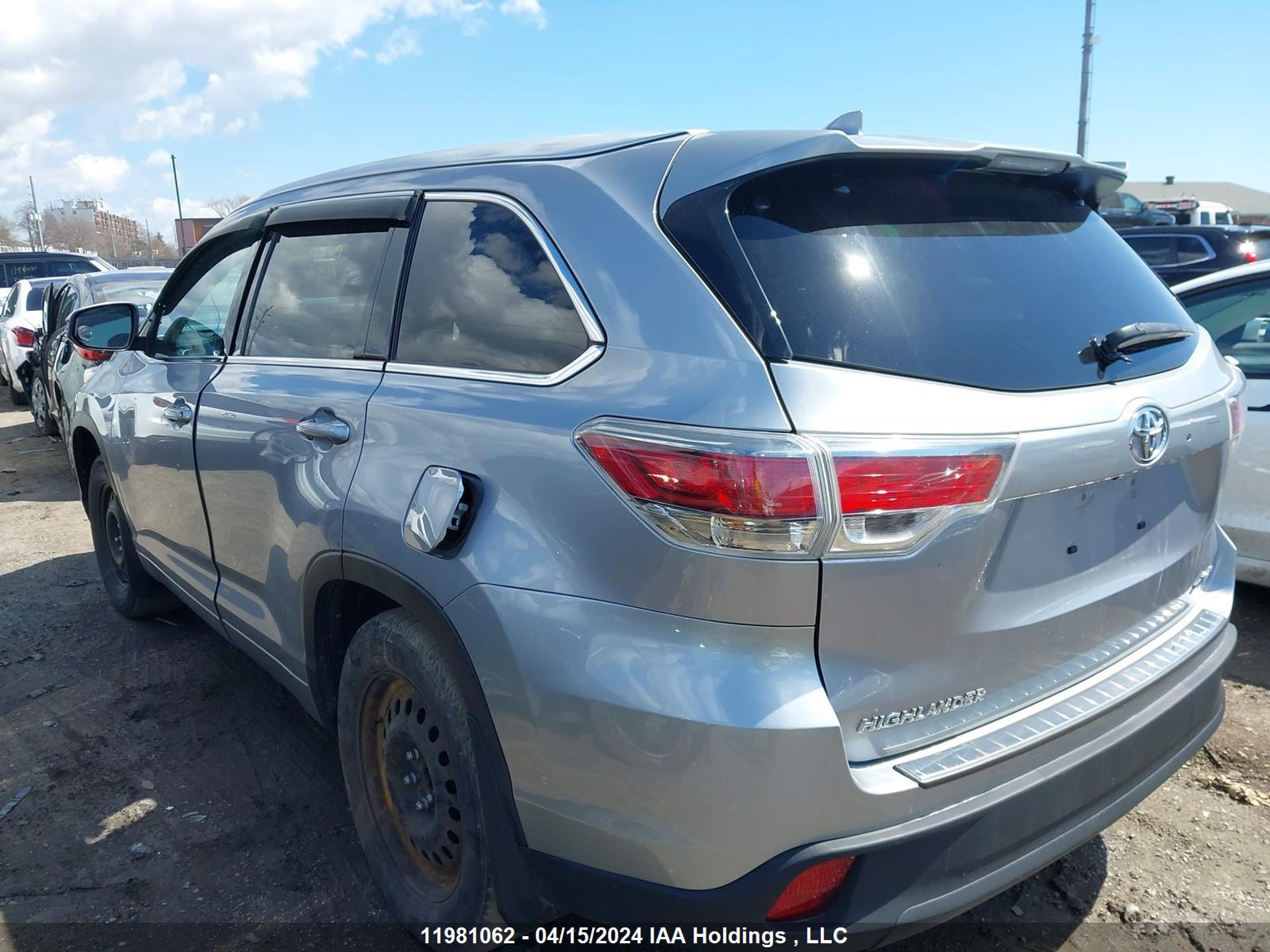 Photo 2 VIN: 5TDJKRFH5GS341188 - TOYOTA HIGHLANDER 