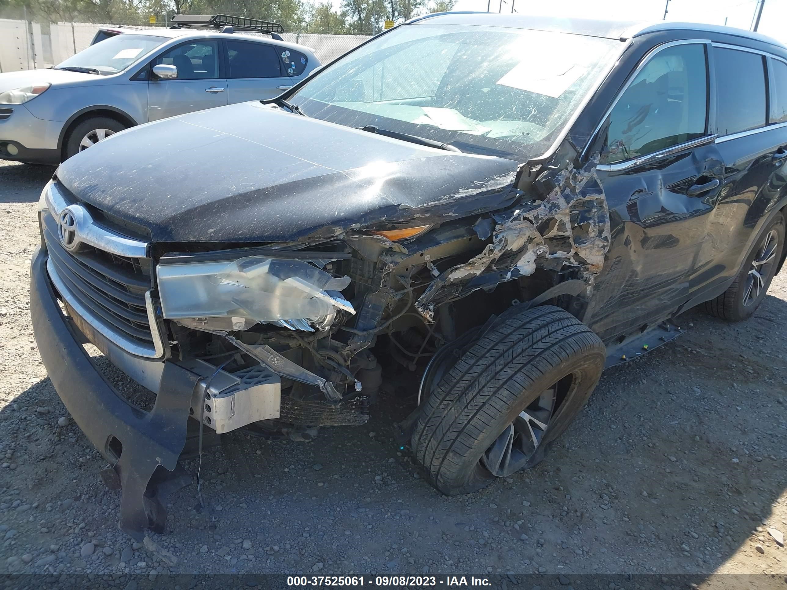 Photo 5 VIN: 5TDJKRFH6GS251340 - TOYOTA HIGHLANDER 