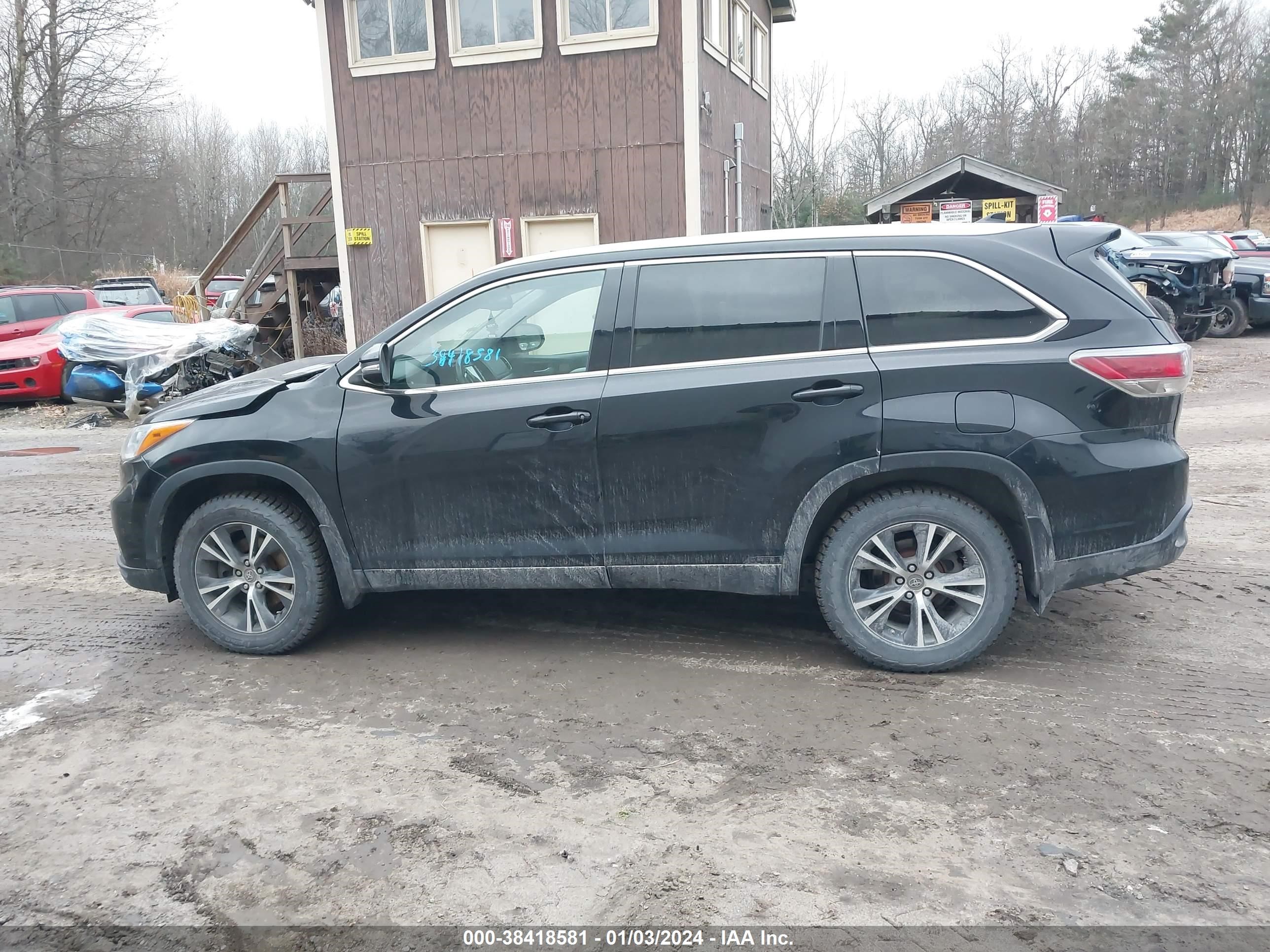 Photo 13 VIN: 5TDJKRFH6GS500574 - TOYOTA HIGHLANDER 