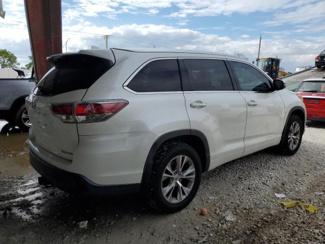 Photo 3 VIN: 5TDJKRFH7ES063228 - TOYOTA HIGHLANDER 