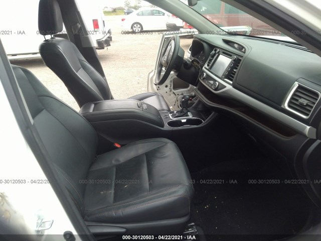 Photo 4 VIN: 5TDJKRFH7FS123574 - TOYOTA HIGHLANDER 