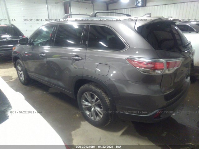 Photo 2 VIN: 5TDJKRFH7FS125101 - TOYOTA HIGHLANDER 