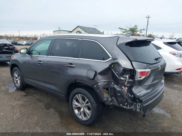 Photo 2 VIN: 5TDJKRFH7FS164271 - TOYOTA HIGHLANDER 