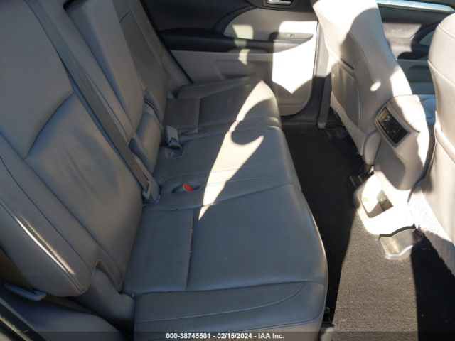 Photo 7 VIN: 5TDJKRFH7GS267563 - TOYOTA HIGHLANDER 