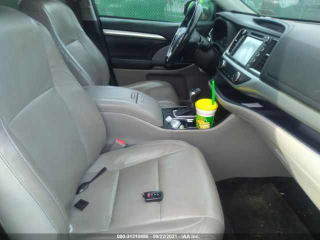 Photo 4 VIN: 5TDJKRFH8ES065974 - TOYOTA HIGHLANDER 