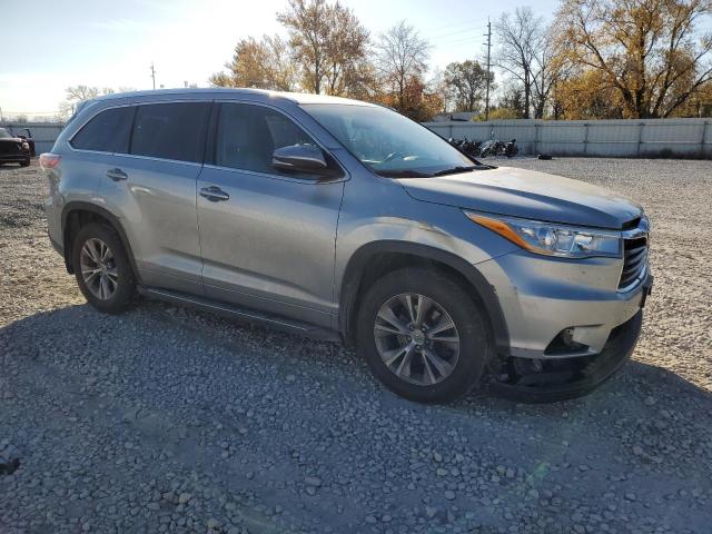 Photo 3 VIN: 5TDJKRFH8FS074773 - TOYOTA HIGHLANDER 