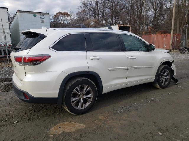 Photo 2 VIN: 5TDJKRFH8FS180687 - TOYOTA HIGHLANDER 