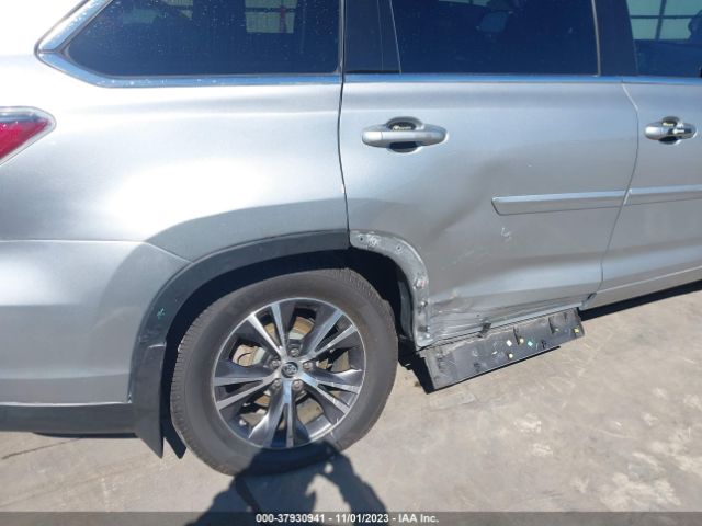 Photo 5 VIN: 5TDJKRFH8GS304748 - TOYOTA HIGHLANDER 