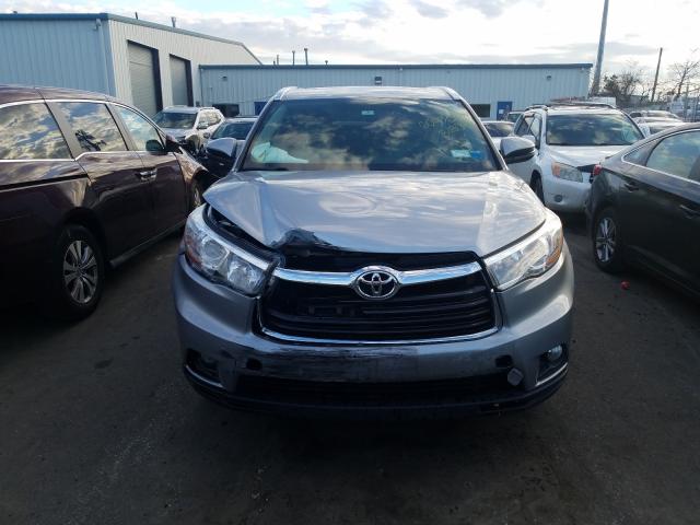 Photo 8 VIN: 5TDJKRFH8GS329097 - TOYOTA HIGHLANDER 