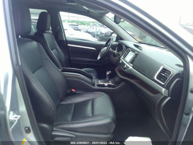 Photo 4 VIN: 5TDJKRFH9GS271050 - TOYOTA HIGHLANDER 