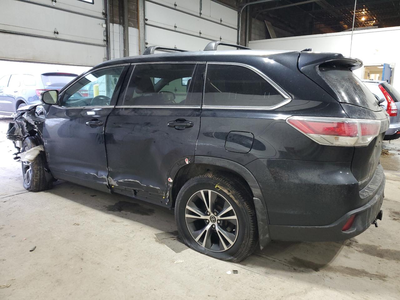 Photo 1 VIN: 5TDJKRFH9GS285126 - TOYOTA HIGHLANDER 