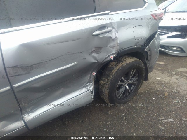 Photo 5 VIN: 5TDJKRFH9GS353778 - TOYOTA HIGHLANDER 