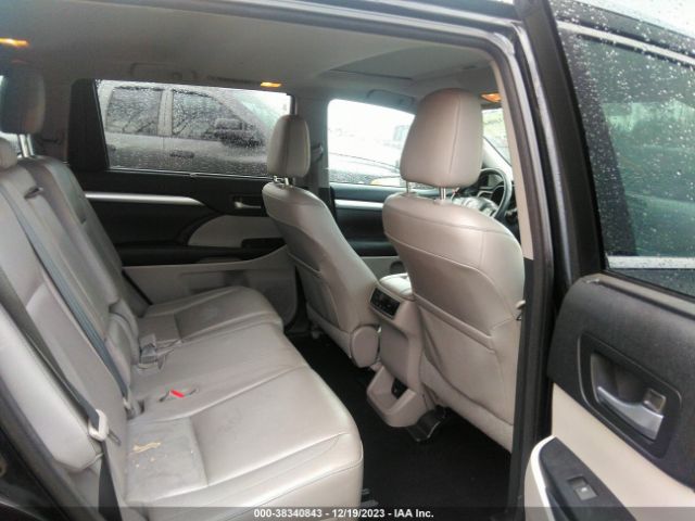 Photo 7 VIN: 5TDJKRFHXES018364 - TOYOTA HIGHLANDER 