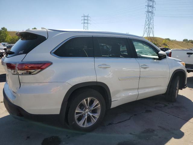 Photo 2 VIN: 5TDJKRFHXES043975 - TOYOTA HIGHLANDER 