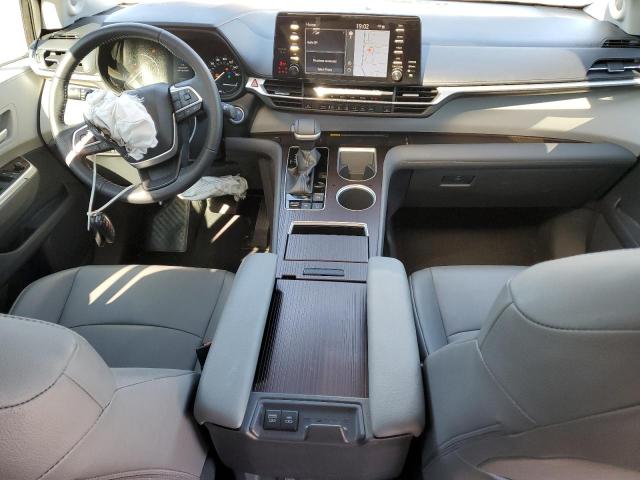 Photo 7 VIN: 5TDJRKEC0MS020227 - TOYOTA SIENNA XLE 