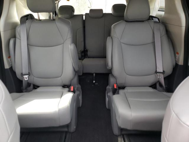 Photo 9 VIN: 5TDJRKEC0MS020227 - TOYOTA SIENNA XLE 