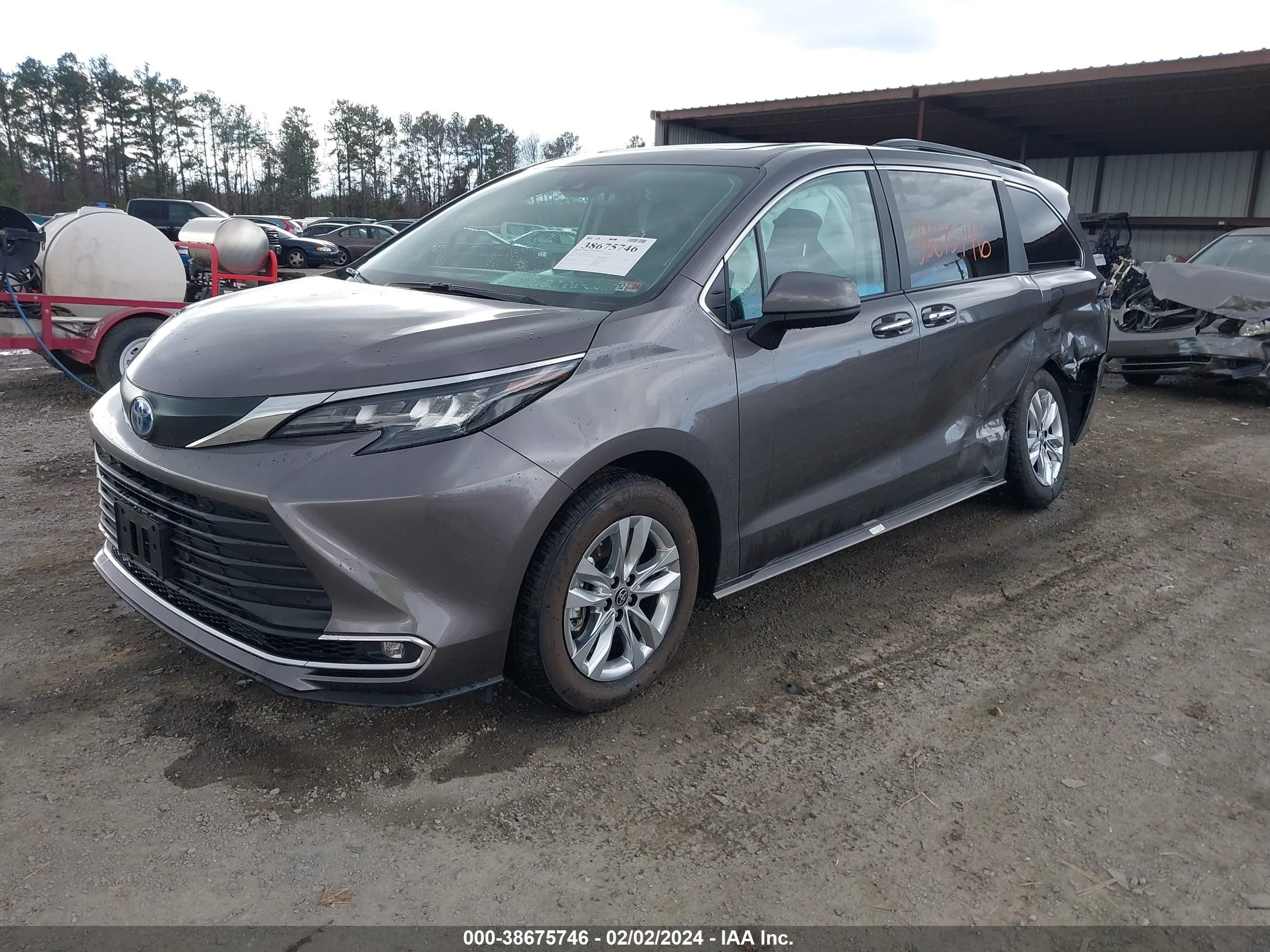 Photo 1 VIN: 5TDJRKEC1RS183637 - TOYOTA SIENNA 