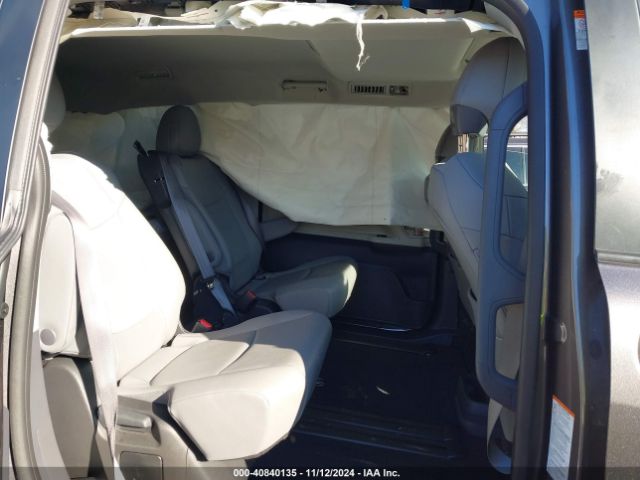 Photo 7 VIN: 5TDJRKEC1RS204762 - TOYOTA SIENNA 