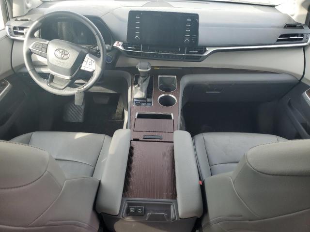 Photo 7 VIN: 5TDJRKEC2NS084870 - TOYOTA SIENNA XLE 