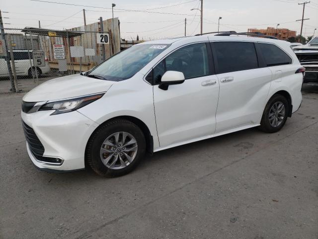 Photo 0 VIN: 5TDJRKEC2NS100923 - TOYOTA SIENNA XLE 