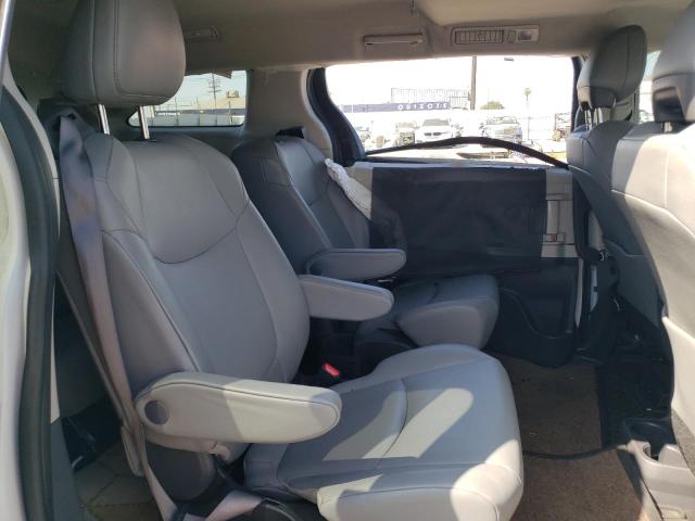 Photo 10 VIN: 5TDJRKEC2PS169260 - TOYOTA SIENNA XLE 