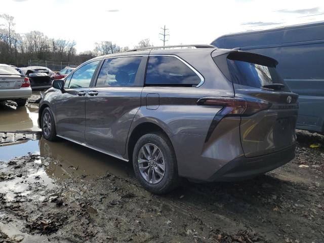 Photo 1 VIN: 5TDJRKEC2RS189902 - TOYOTA SIENNA XLE 