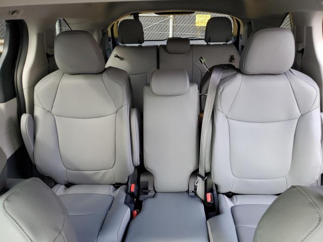 Photo 9 VIN: 5TDJRKEC2RS189902 - TOYOTA SIENNA XLE 