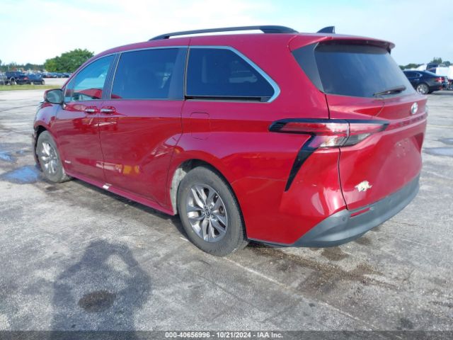 Photo 2 VIN: 5TDJRKEC3MS011909 - TOYOTA SIENNA 