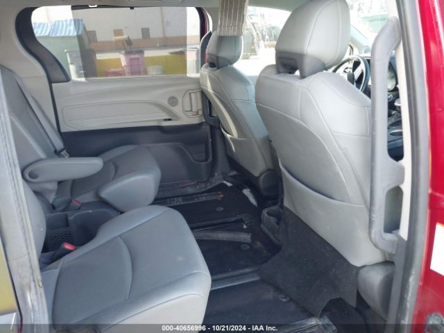 Photo 7 VIN: 5TDJRKEC3MS011909 - TOYOTA SIENNA 