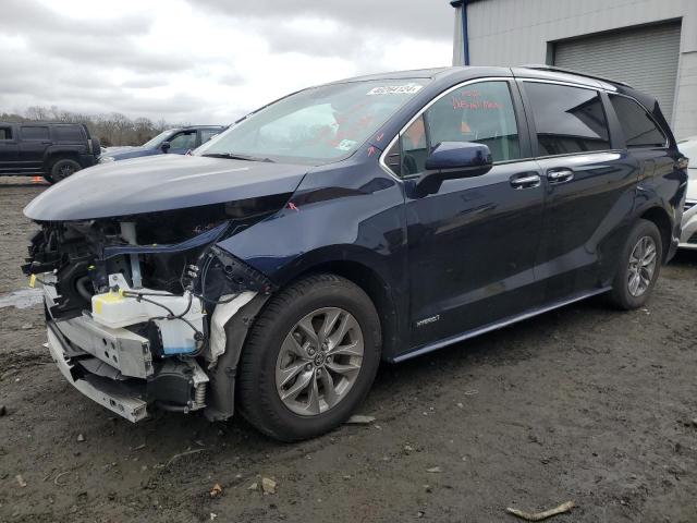 Photo 0 VIN: 5TDJRKEC3MS016866 - TOYOTA SIENNA XLE 