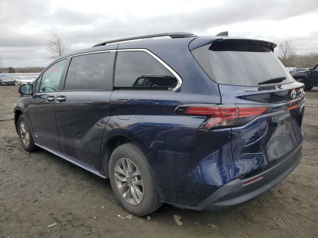 Photo 1 VIN: 5TDJRKEC3MS016866 - TOYOTA SIENNA XLE 