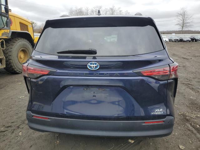 Photo 5 VIN: 5TDJRKEC3MS016866 - TOYOTA SIENNA XLE 