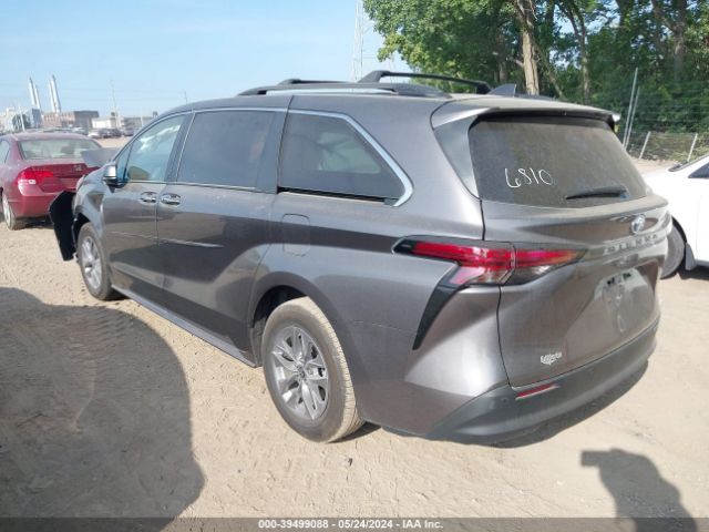 Photo 2 VIN: 5TDJRKEC3NS116810 - TOYOTA SIENNA 